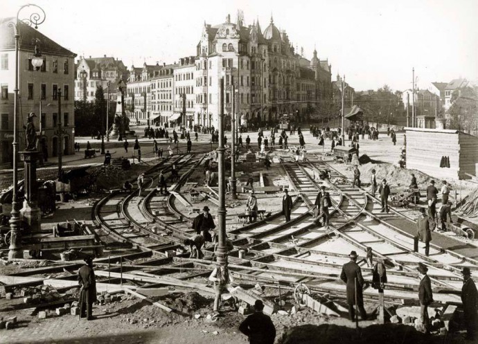 Gleisbauarbeiten am Plärrer um 1910