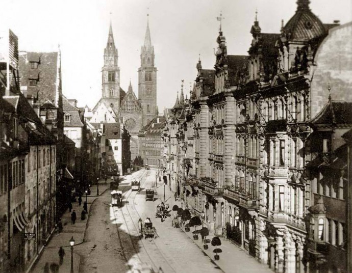 Karolinenstraße um 1890