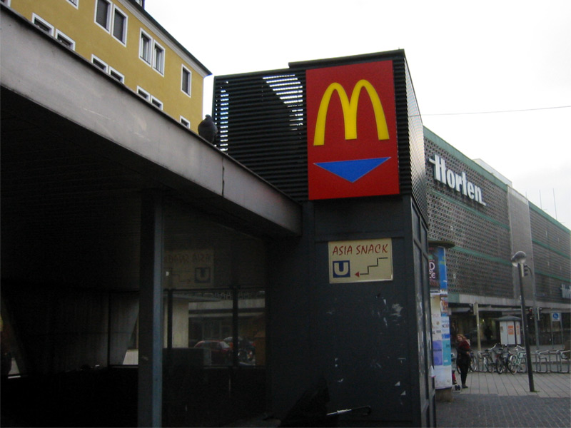Nürnberg Impressionen #1 - McDonalds am Kopernikusplatz
