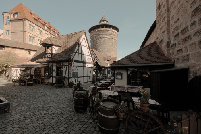 Orte der Renaissance Nürnberg - Frauentorturm