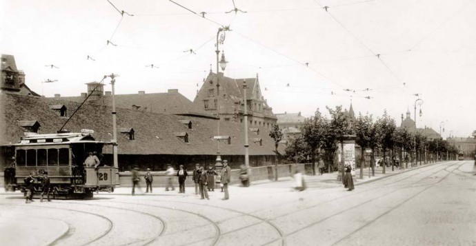 Straßenbahn am Königstor um 1902